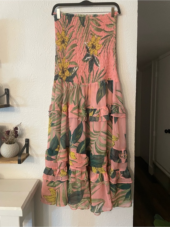Luxxel Dresses & Skirts - Luxxel Pink Tropical Floral Ruffled Tiered Maxi Print Skirt Small